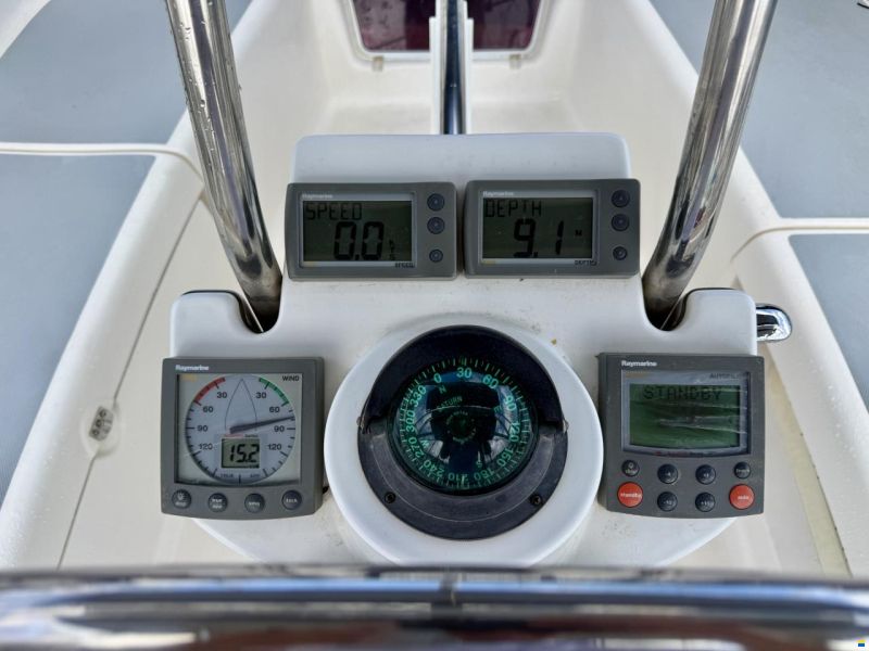 Hunter 356