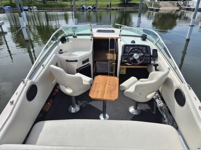 Bluewater Yachts Marque