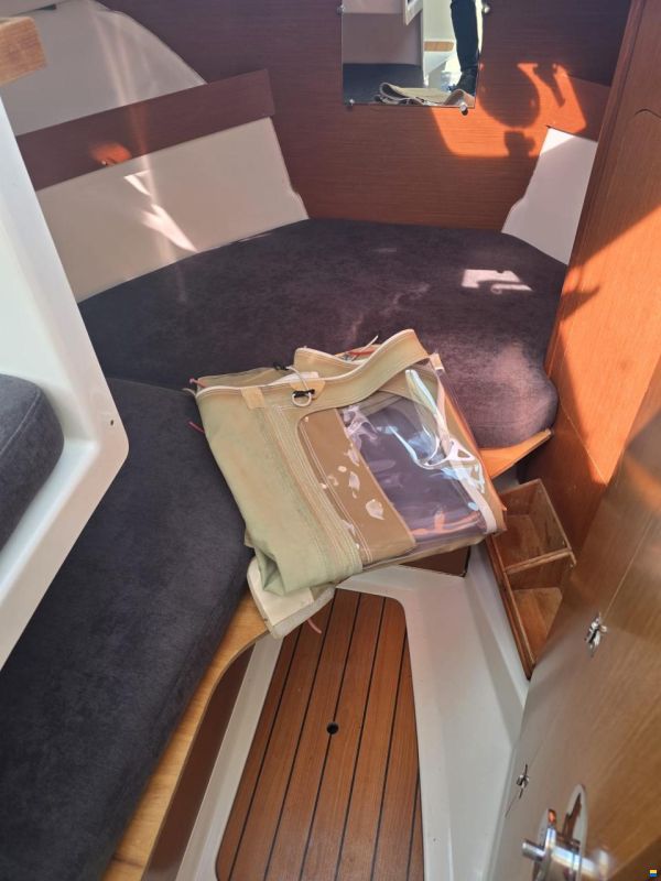 Beneteau Antares 7.50 HB