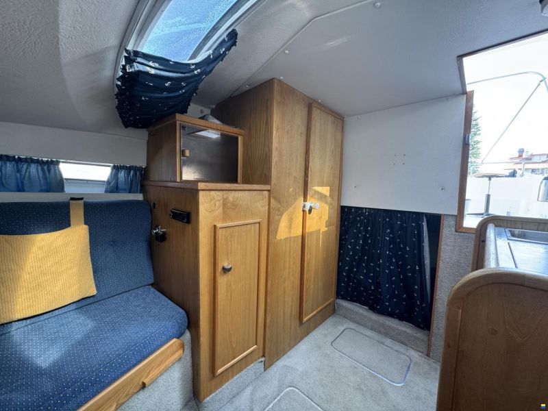 Fairline Carrera 24