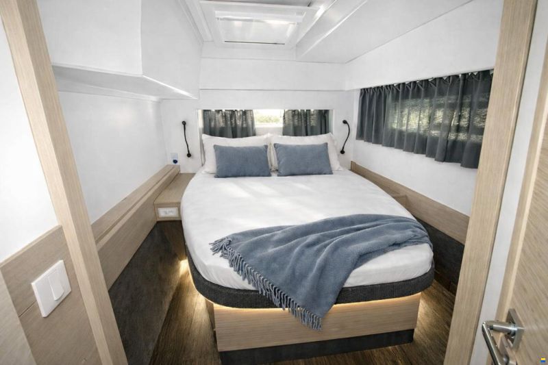 Fountaine Pajot Astrea 42