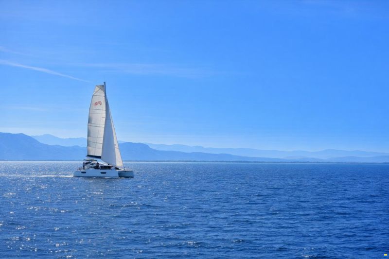 Fountaine Pajot Astrea 42
