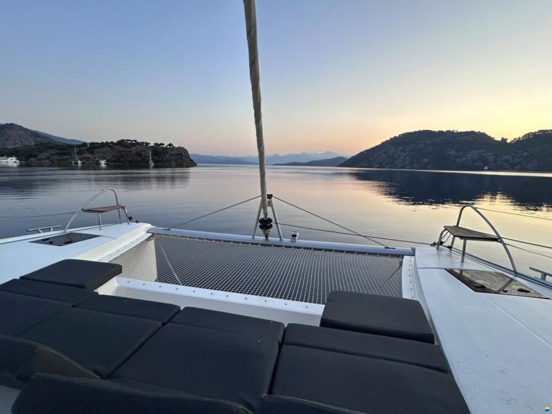 Fountaine Pajot Astrea 42
