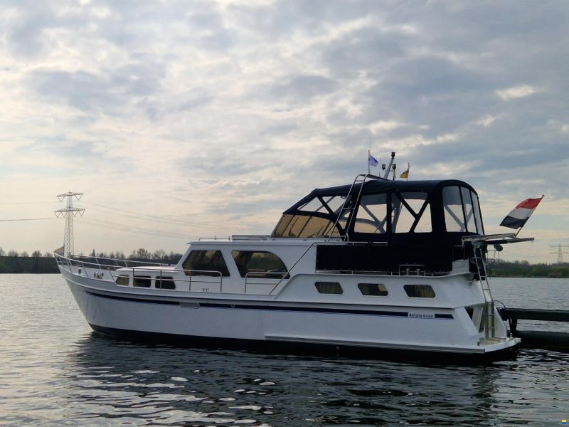 Amirante 1250 AK