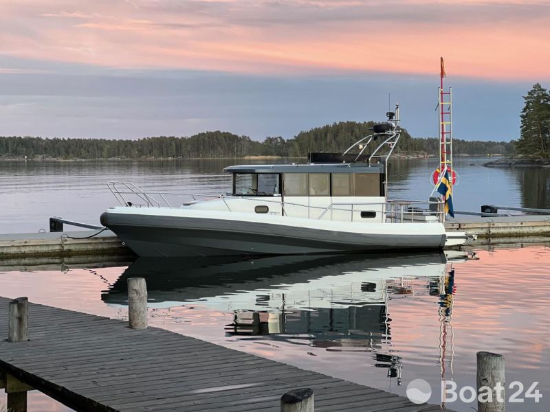 Paragon Yachts 31 Flybridge