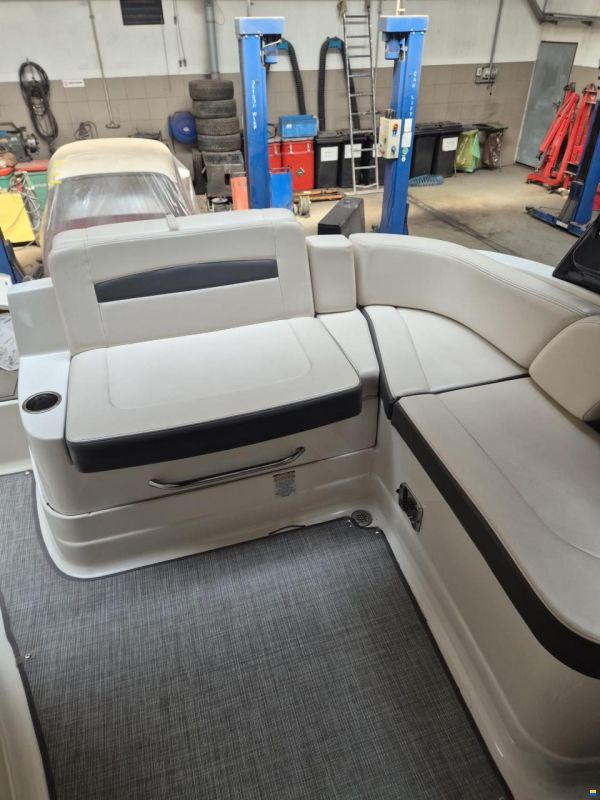 Chaparral 244 Sunesta Surf