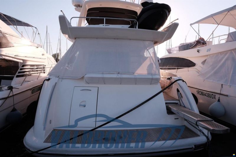 Azimut 68