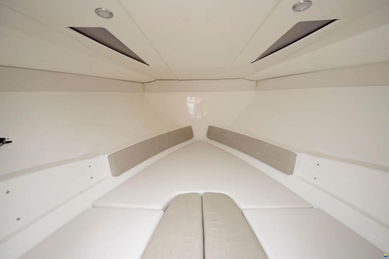 Bayliner 742R