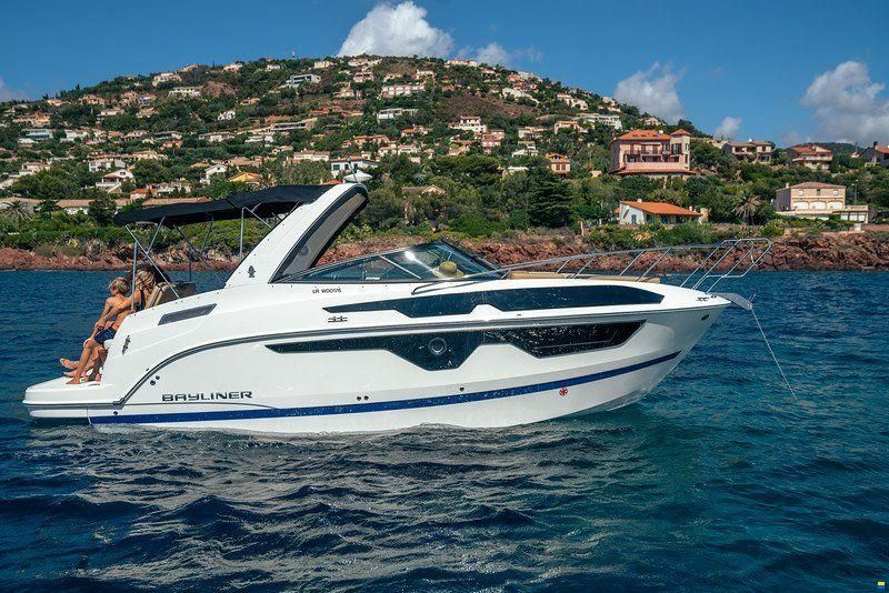 Bayliner CIERA 8