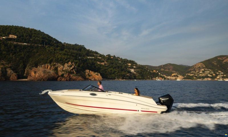 Bayliner VR6 BOWRIDER OB