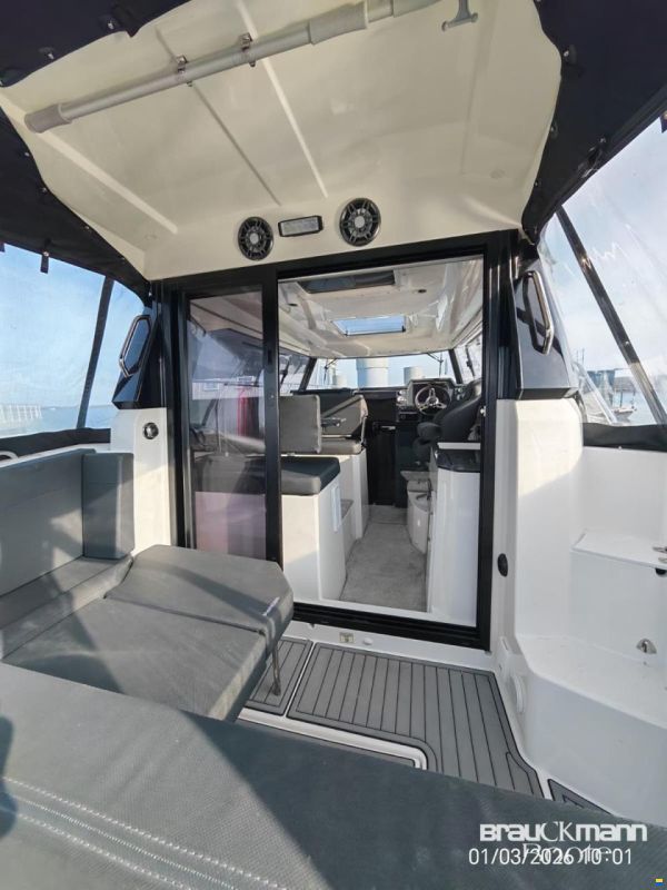 Parker Marine 790 Explorer