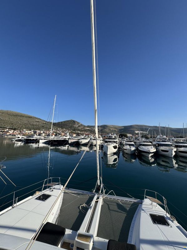 Lagoon 46