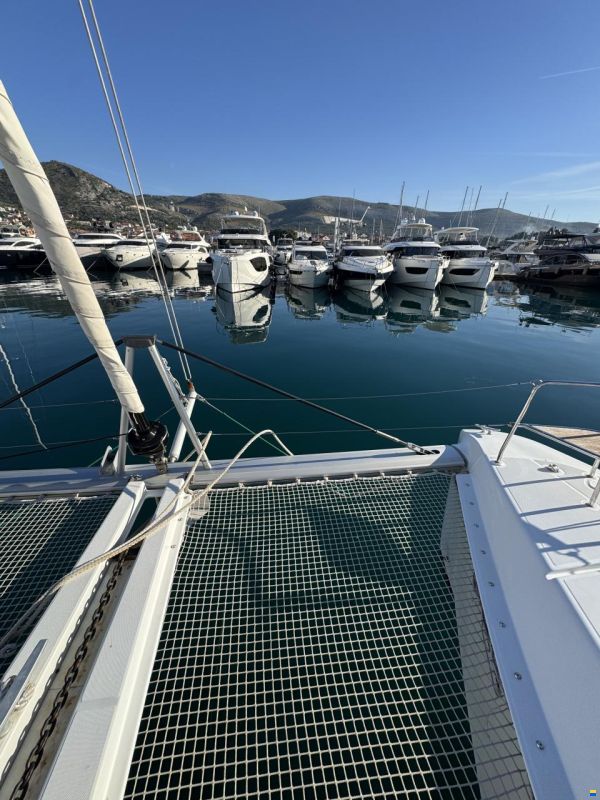 Lagoon 46