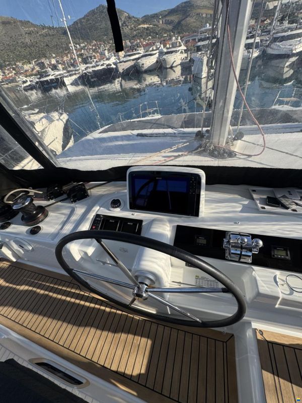 Lagoon 46
