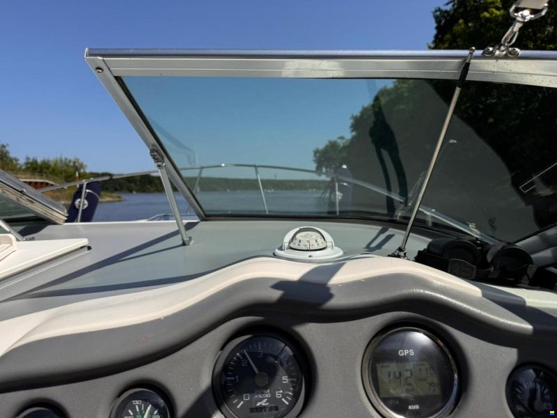 Sea Ray 230 Sundancer