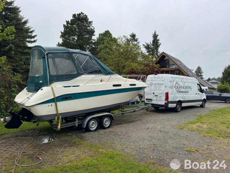 Sea Ray 230 Sundancer