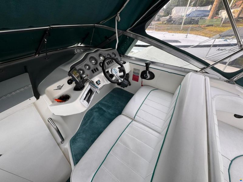 Sea Ray 230 Sundancer