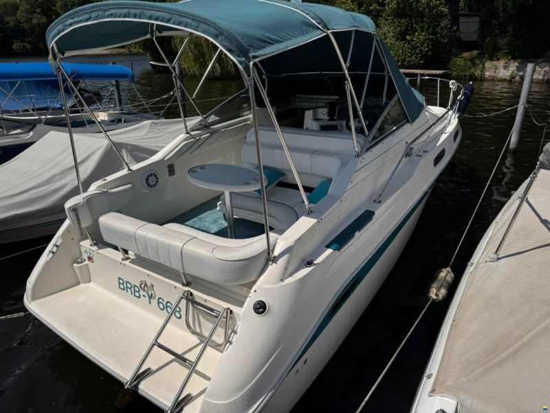 Sea Ray 230 Sundancer
