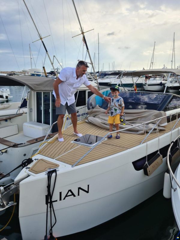 NUVA Yachts M9