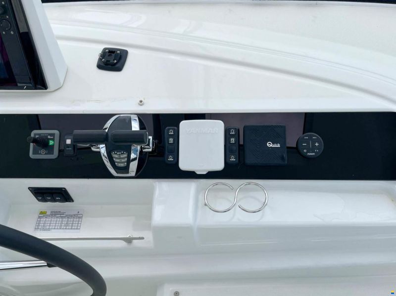 Lagoon 46 Owner's Version