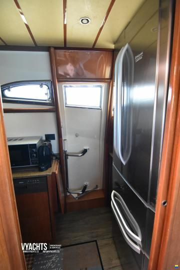 Ferretti 70 Flybridge