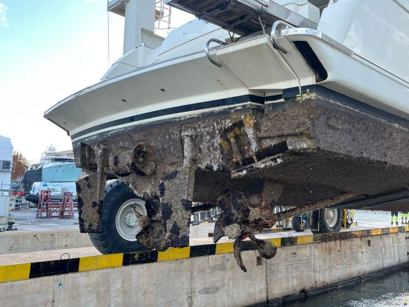 Ferretti 70 Flybridge