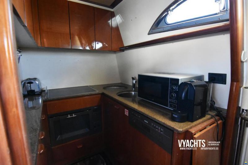 Ferretti 70 Flybridge