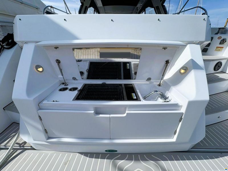 Azimut Atlantis 51