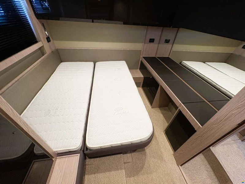 Azimut Atlantis 51