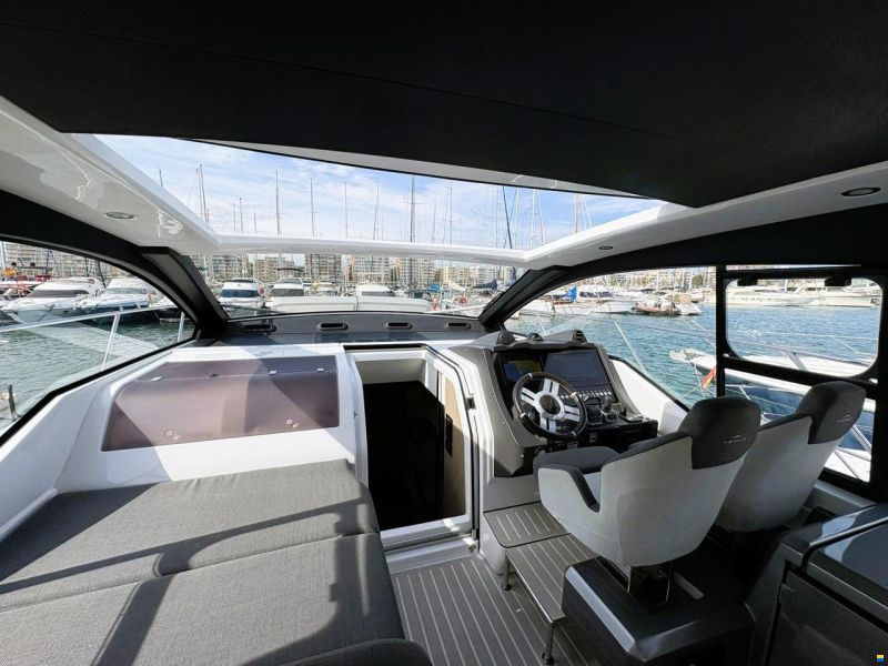 Azimut Atlantis 51