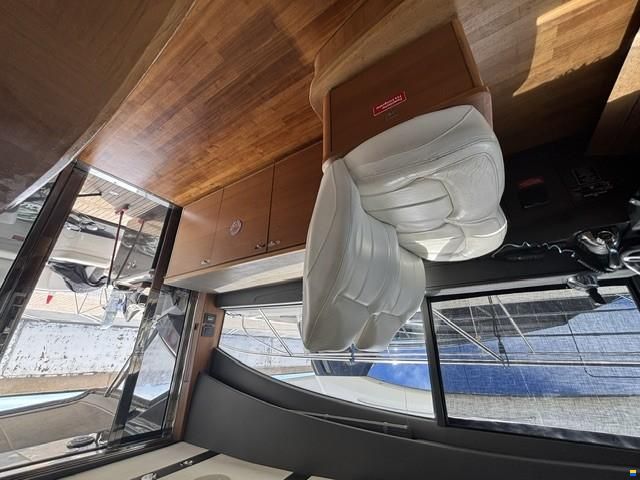Princess V 48