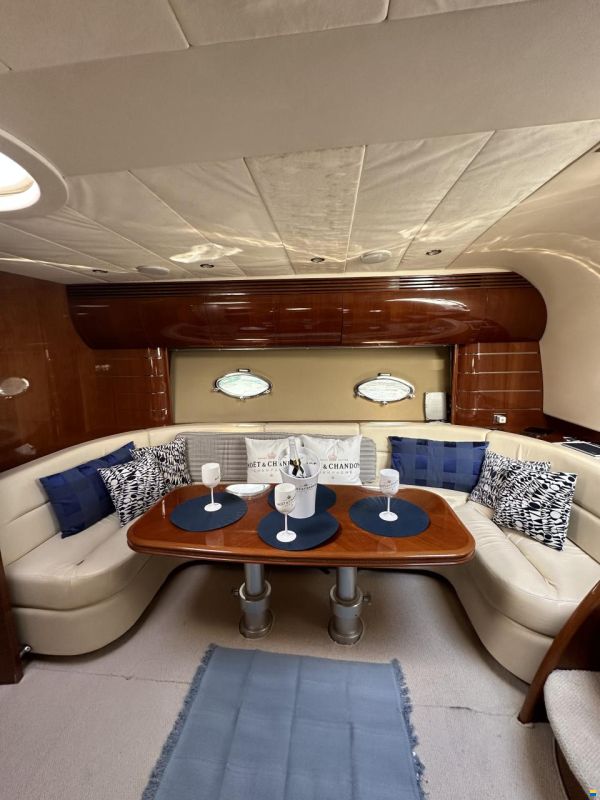 Princess Yachts V50 D12