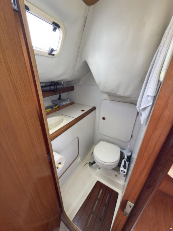 Beneteau First 285