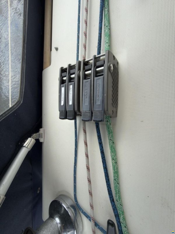Beneteau First 285