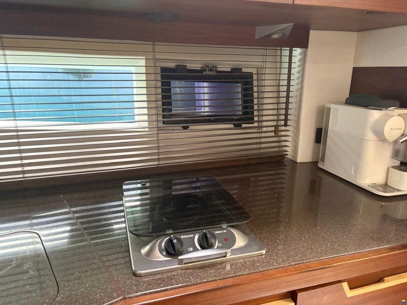Galeon 325 HTS