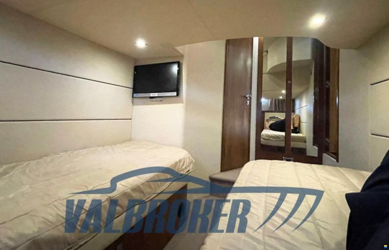 Sunseeker Portofino 47