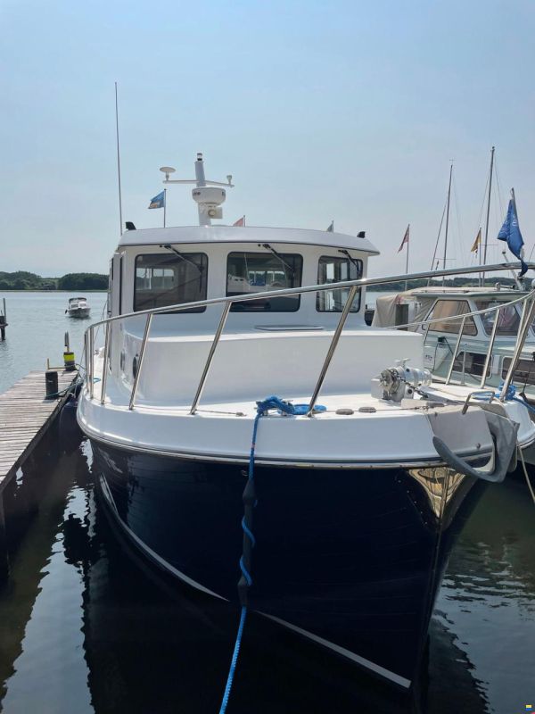 American Tug 34