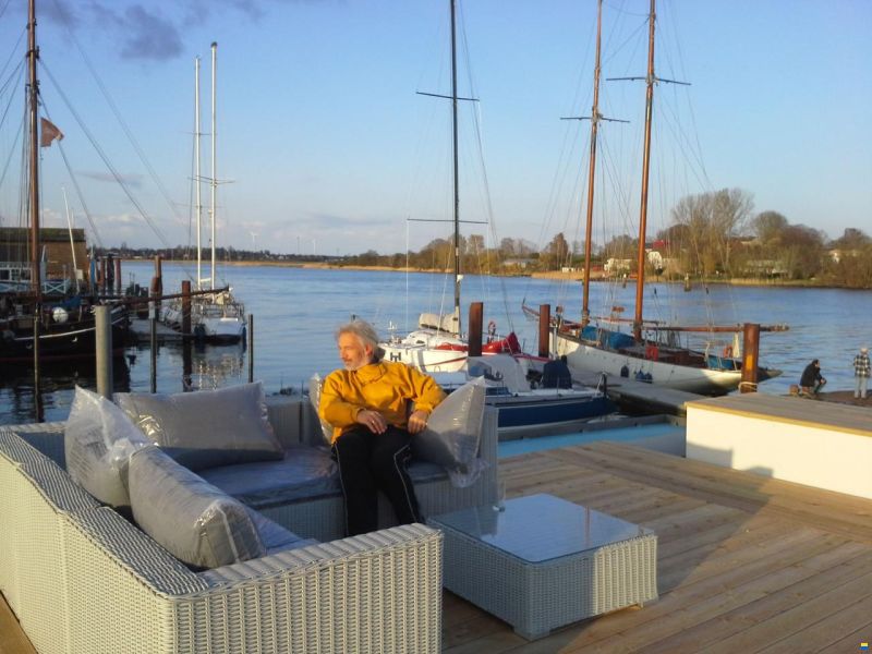 BaltiCat LivingBoat 85