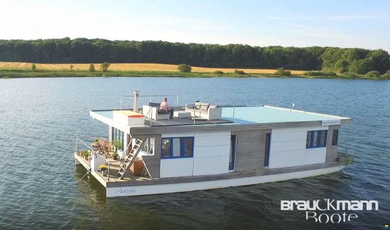 Balticat Hausboot Werft GmbH LivingBoat