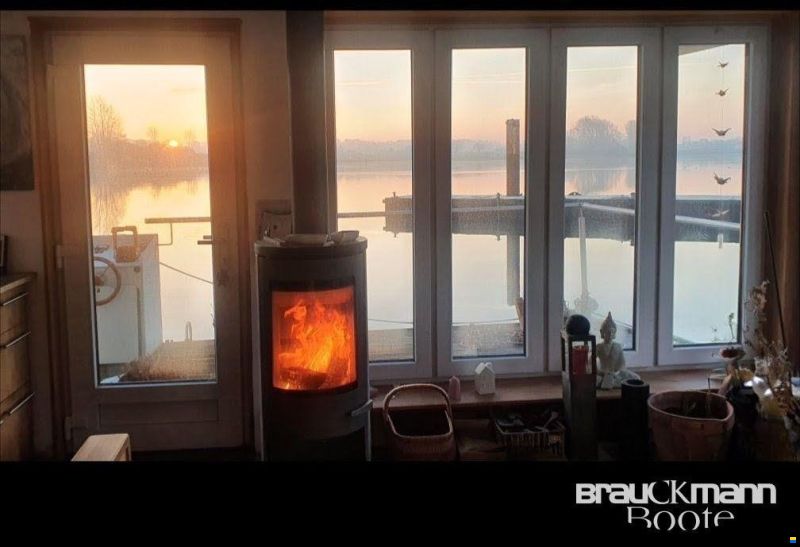 BaltiCat LivingBoat 85