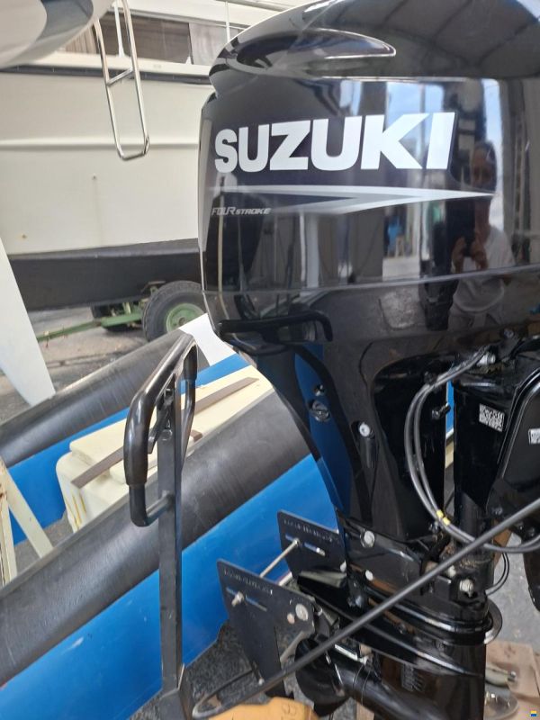 Suzuki DF 40 A