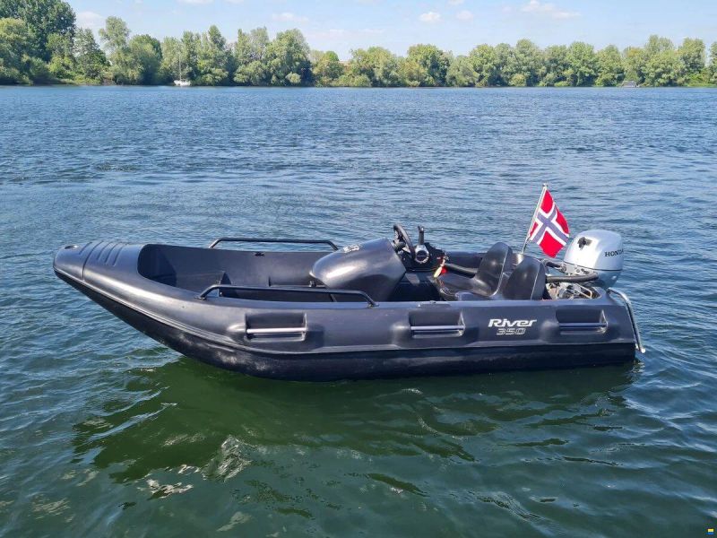 River 350 XR Black Edition