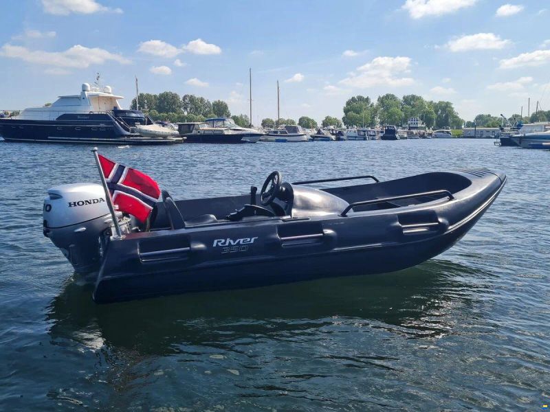 River 350 XR Black Edition