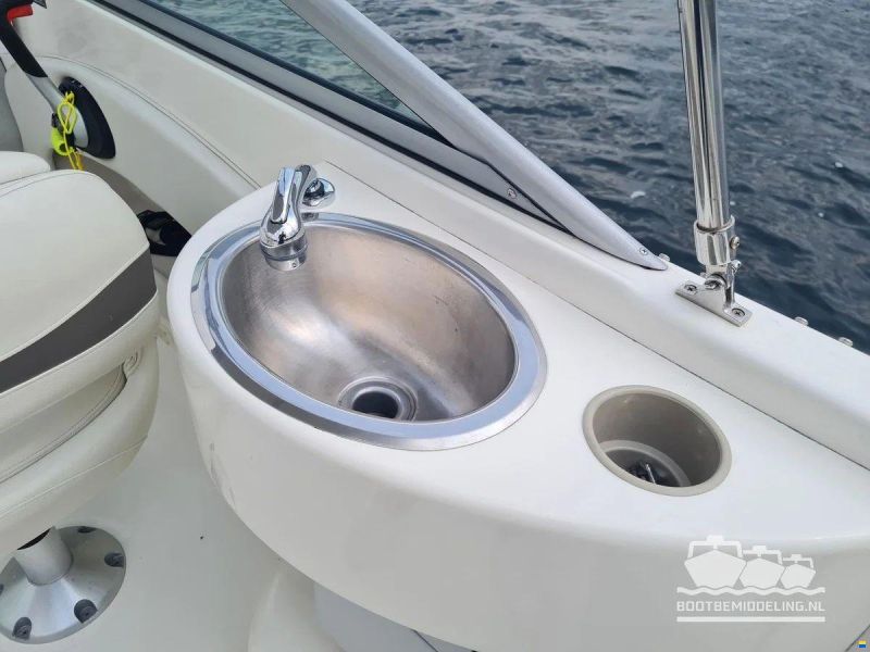 Maxum 2400 SC3