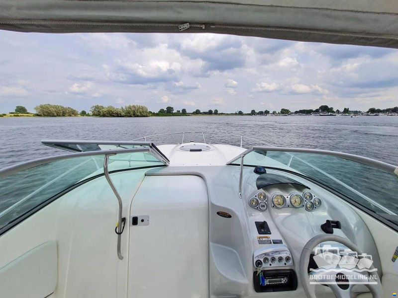 Maxum 2400 SC3