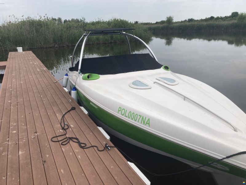 Rinker Captiva 262 SS
