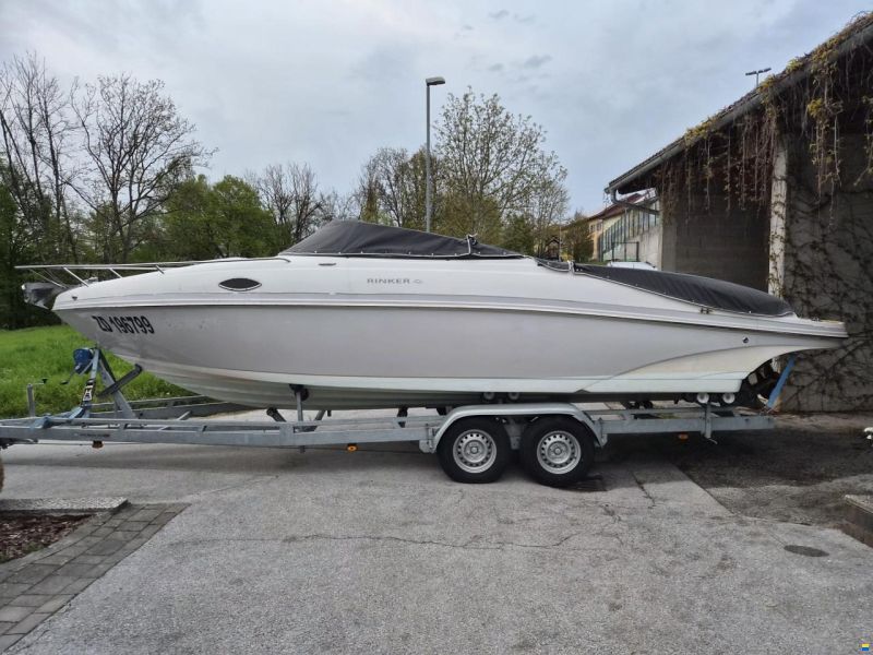 Rinker 246 CC