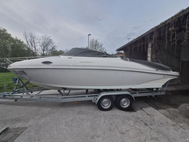 Rinker 246 CC