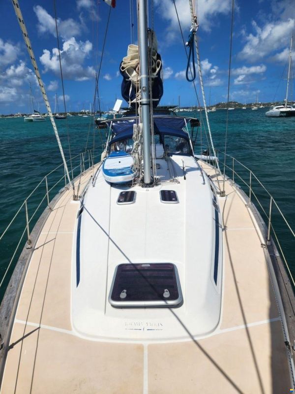 Bavaria 44