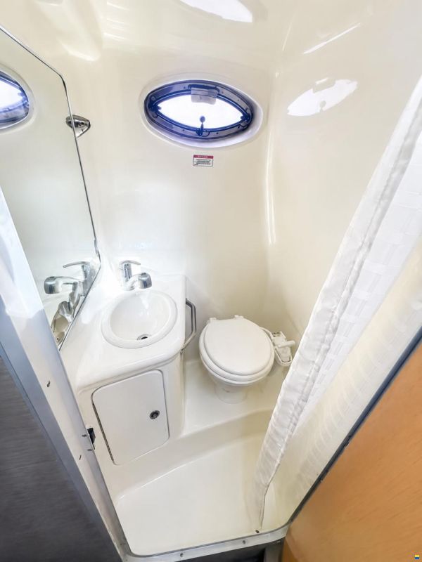 Sea Ray 255 Sundancer